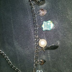 Juicy couture choker